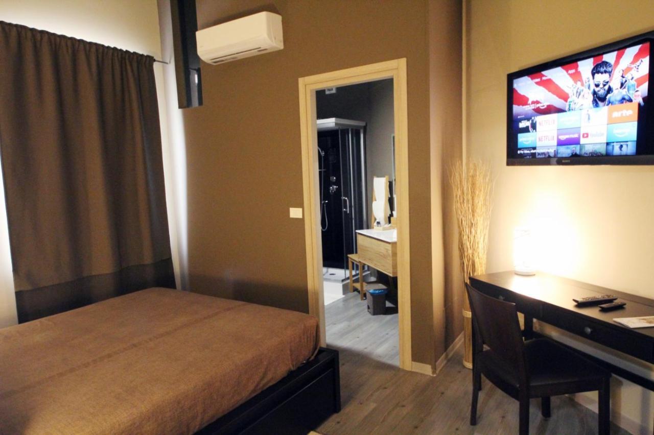 Dimora Nettare Hotel บรินดิซิ ภายนอก รูปภาพ